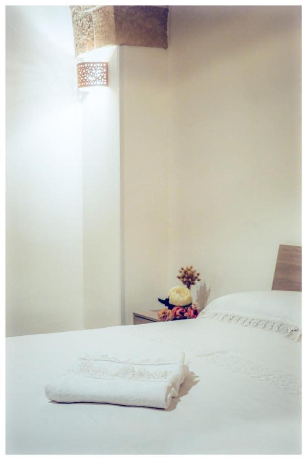 La Vecchia Torre 1920 Apartment กร็อตตาเย ภายนอก รูปภาพ